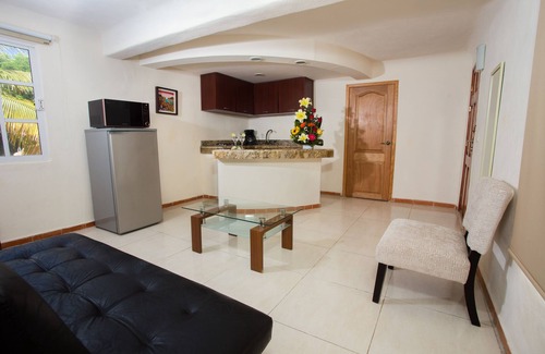 Isla Mujeres Hotel | Hotel La Joya