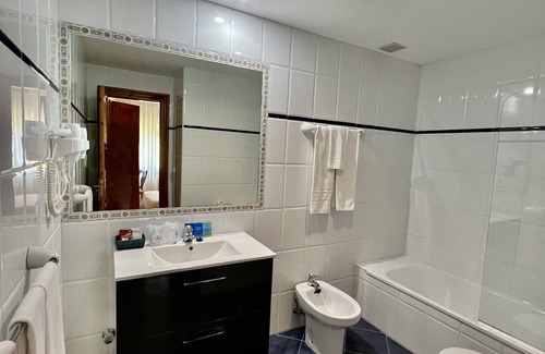Arenas de Cabrales Hotel | Hotel La Rivera