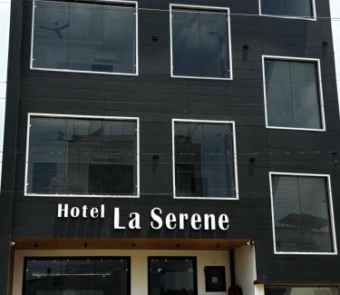 Taj Ganj Hotel | Hotel La Serene