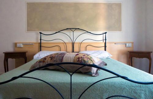 Castelnuovo Rangone Hotel | Hotel La Vela