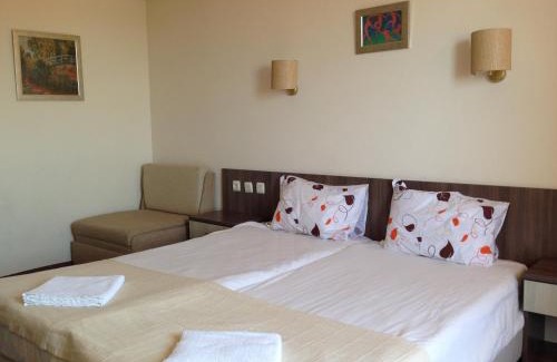 Lozenets Hotel | Hotel Laguna