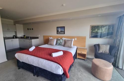 Moana Resort | Hotel Lake Brunner