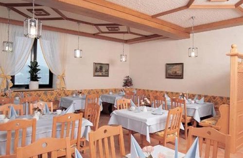 Zachenberg Hotel | Hotel Landgasthof Hacker