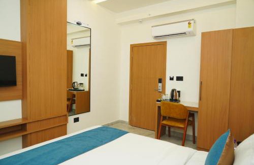 Dwarka Hotel | Hotel Leela's