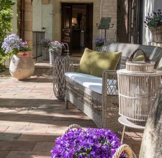 Saint-Paul-de-Vence Hotel | Hotel Les Messugues