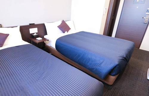 Adachi Hotel | Hotel Livemax Tokyo Ayase Ekimae