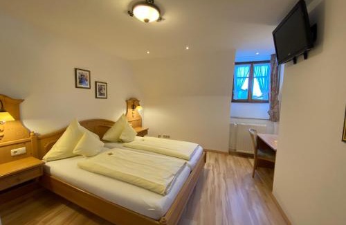 Roding Hotel | Hotel Lobmeyer