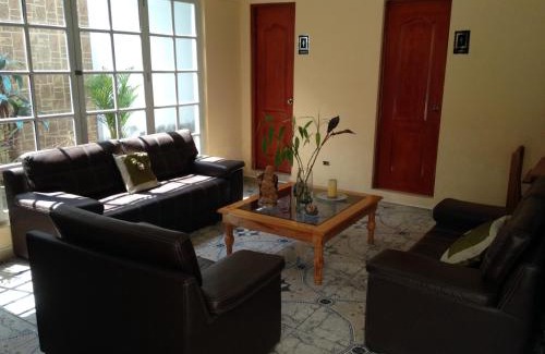Nuevo Chimbote Hotel | Hotel Los Cocos