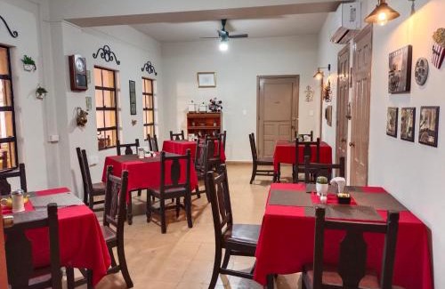 Zona Centro Hotel | Hotel Los Monteros