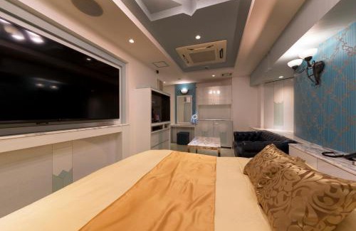 Ikeda Hotel | Hotel Luna Ikeda (Adult Only)