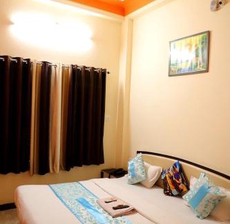 Kasrawad Hotel | Hotel Mahishmati Palace