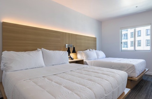 Downtown Long Beach Hotel | Hotel Mai Downtown Long Beach