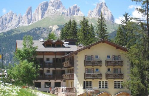 Alba Hotel | Hotel Majon Miramonti