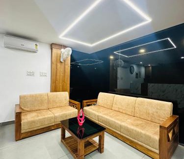 Thalassery Hotel | Hotel Manal Suites