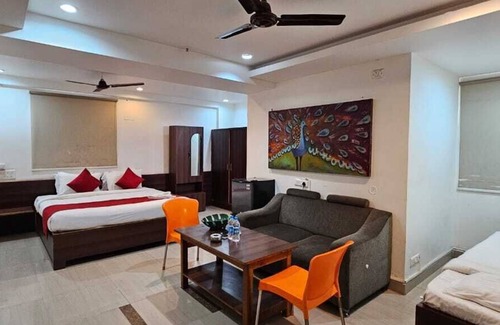 Hyderabad Hotel | Hotel Mango Leaves