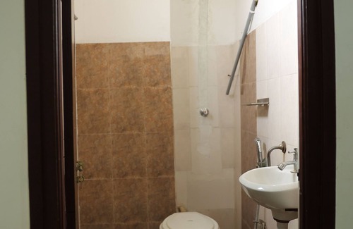 Hyderabad Hotel | Hotel Mango Leaves