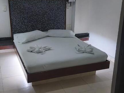 Villa Nueva Hotel | HOTEL MARAT