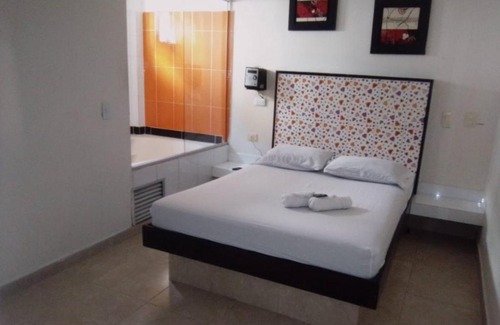 Villa Nueva Hotel | HOTEL MARAT