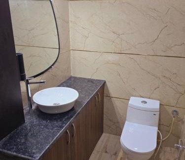 Meerut Hotel | Hotel Marina