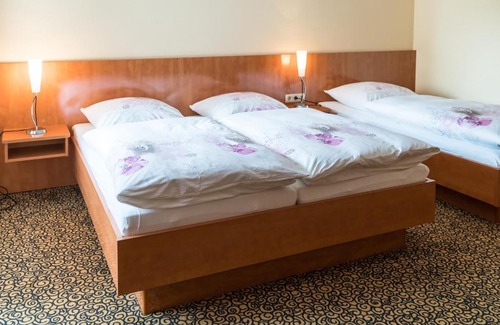 Gnarrenburg Hotel | Hotel Matthias