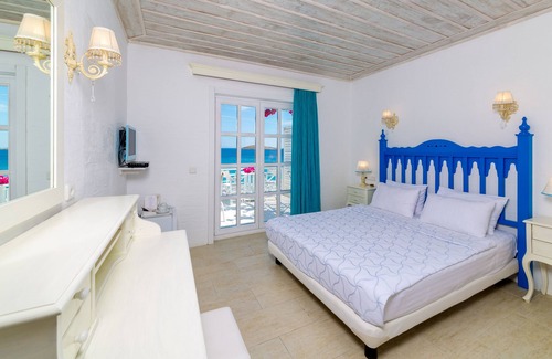 Palamutbuku Hotel | Hotel Mavi Beyaz