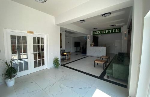 Horezu Hotel | Hotel Maya
