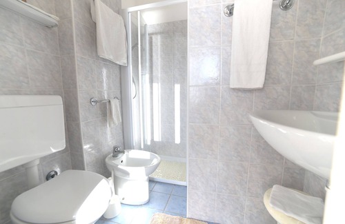 San Bartolomeo al Mare Hotel | Hotel Mayola