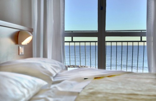 San Bartolomeo al Mare Hotel | Hotel Mayola