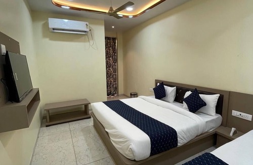 Khatu Resort | HOTEL MB NIRALA SHYAM