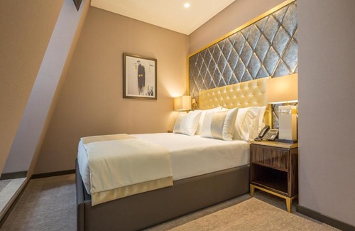 Chiado Hotel | Hotel MeraPrime Gold Lisboa