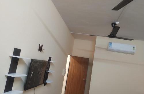 Surat Hotel | Hotel Metro Althan
