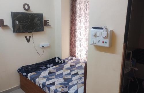 Surat Hotel | Hotel Metro Althan