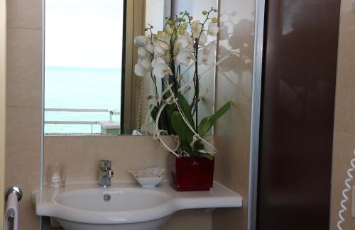 Pesaro Hotel | Hotel Metropol