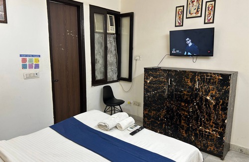 Delhi House | Hotel Midtown