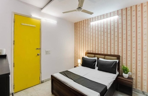 Delhi House | Hotel Midtown