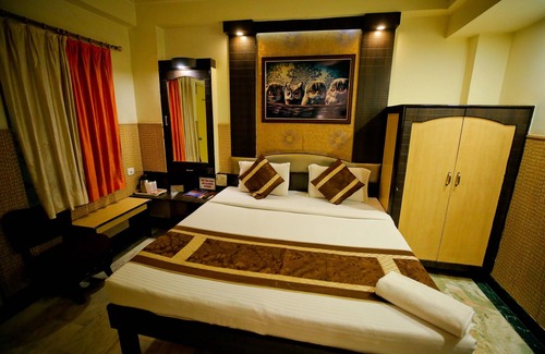 Rakabganj Hotel | Hotel Moti Palace