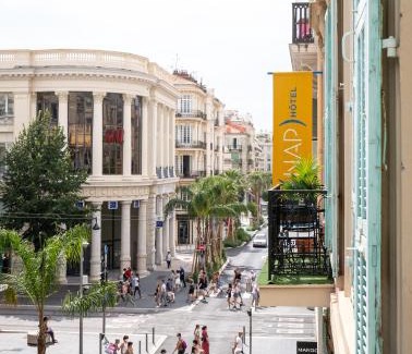 Jean-Medecin Hotel | Hotel Nap By HappyCulture