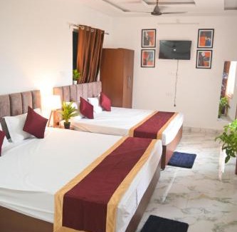 Misrikh House | Hotel Neelkanth Palace
