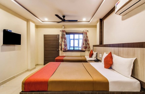 Shamshabad Cabin | Hotel Neem Tree