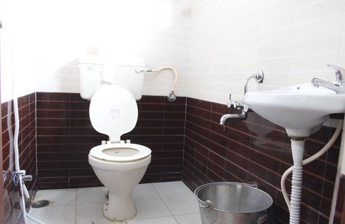 Shamshabad Cabin | Hotel Neem Tree