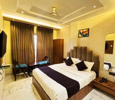 Indore Hotel | Hotel New Saurabh Inn