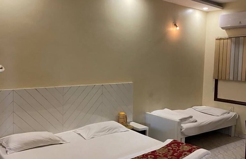 Indore Hotel | Hotel New Sunder