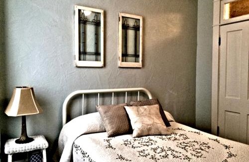 Alturas Hotel | Hotel Niles