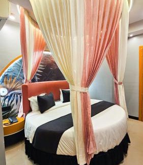 Surat Hotel | Hotel Nova Stays