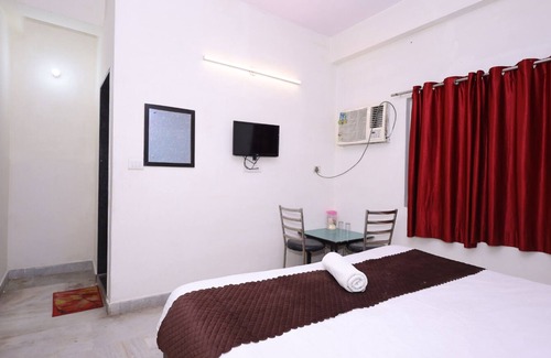 Taj Ganj Bed & Breakfast | "Hotel Novo Agra – Your Gateway to Comfort Near the Taj Mahal"