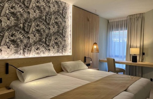 Almunecar Hotel | Hotel Noy