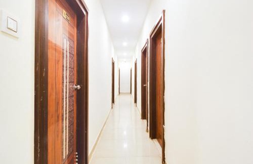 Hanmakonda Hotel | Hotel O Abhi's Elite