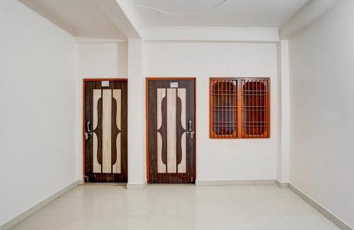 Aligarh Hotel | Hotel O Crystal Crown