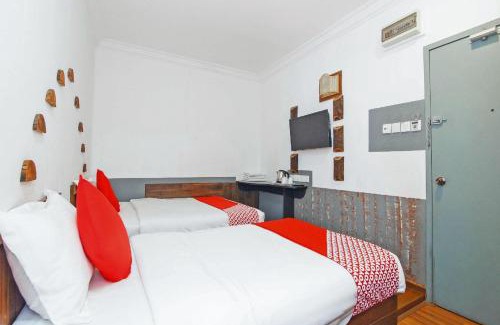 Kampung Air Hotel | Hotel O Five 2