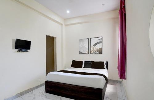 Gomti Nagar Hotel | Hotel O Krishna Villa